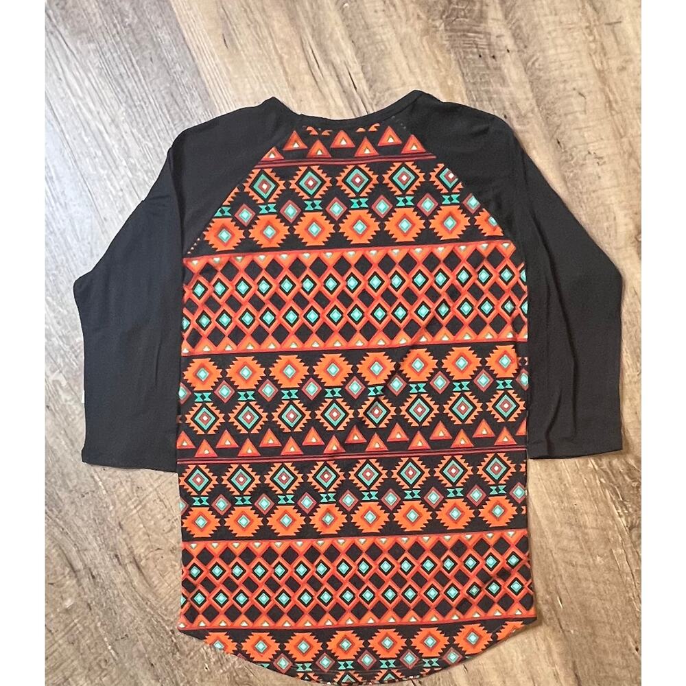 LuLaRoe Randy Raglan 3/4 Sleeve T- Shirt, Geometric / Aztec Pattern Sz Small - Picture 6 of 9